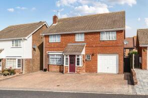 3, Harriot Close, Folkestone CT19 5TZ