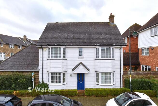 4-bed detached on Queen Street, Kings Hill, West Malling, Kent, £363,500