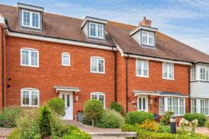 9, Woolmer Close, Canterbury CT1 3BU
