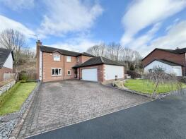27, Otters Holt, Penrith CA10 1SG