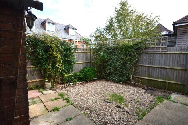 Garden to fence.JPG