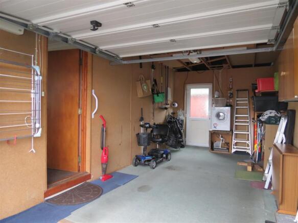 Integral Garage: