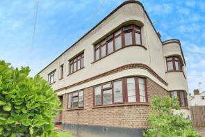 882c, London Road, Leigh-on-sea SS9 3NQ