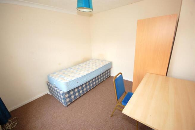 Sitting Room/Bedroom