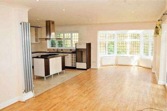 Kitchen & family