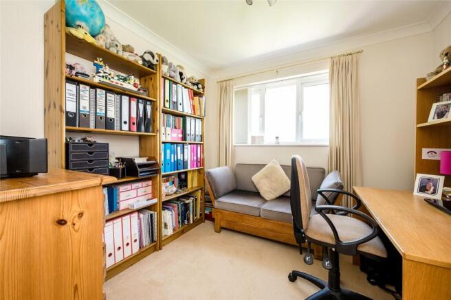 Bedroom/Study