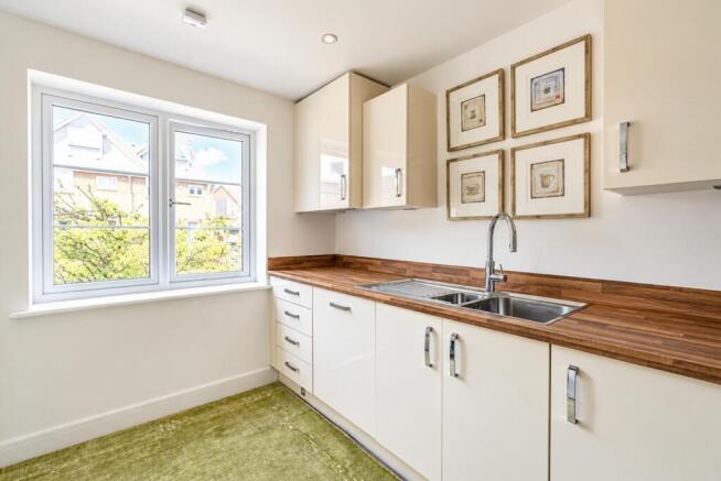 Fully fitted kitchen including appliances.