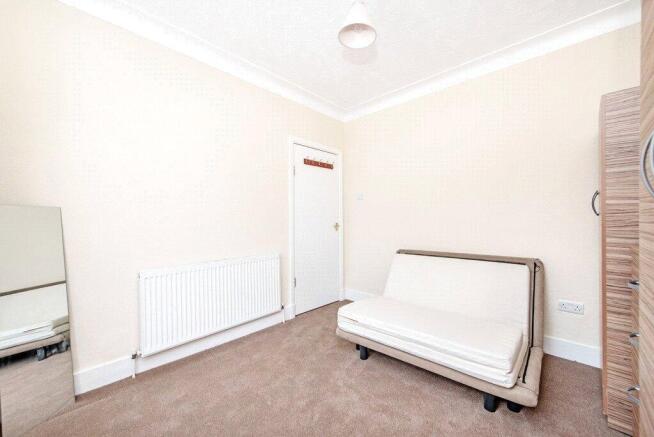 Church Road, London, E12 photo 4
