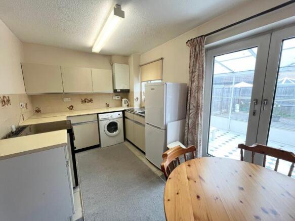 KITCHEN/DINER