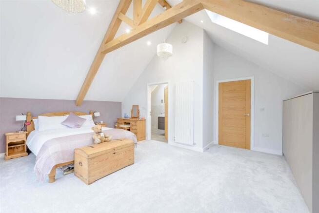 Guest Double Bedroom