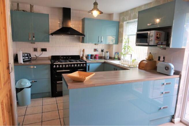 Kitchen/Dining Room
