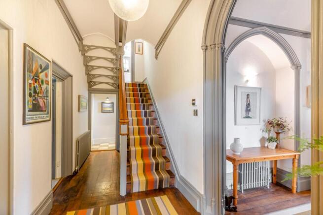 Hallway.jpg