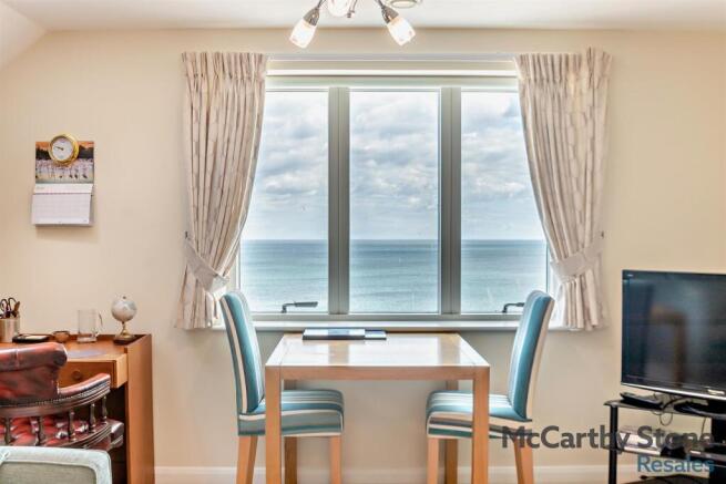2 bed Apartment for sale Image 6