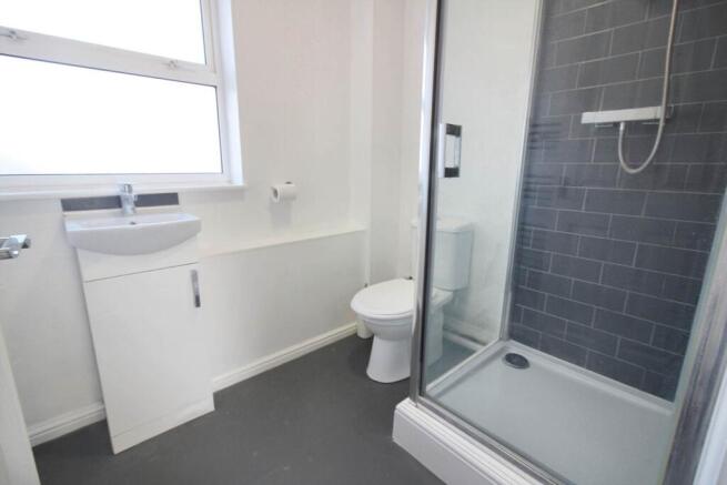 Apartment in Aylesbury - View 4