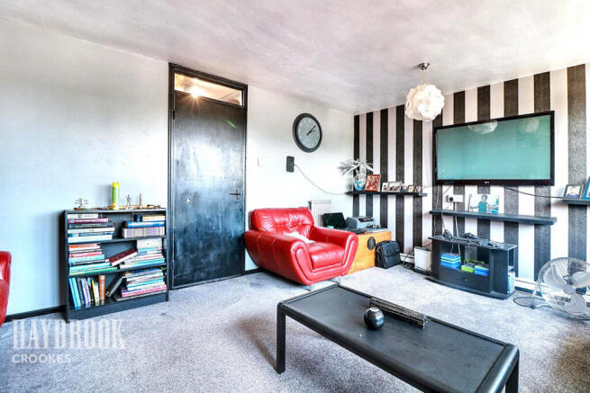 2 bed Maisonette for sale Image 5
