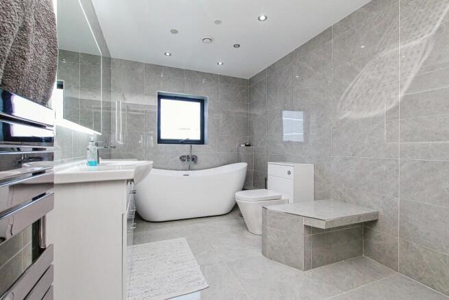Bedroom One Ensuite