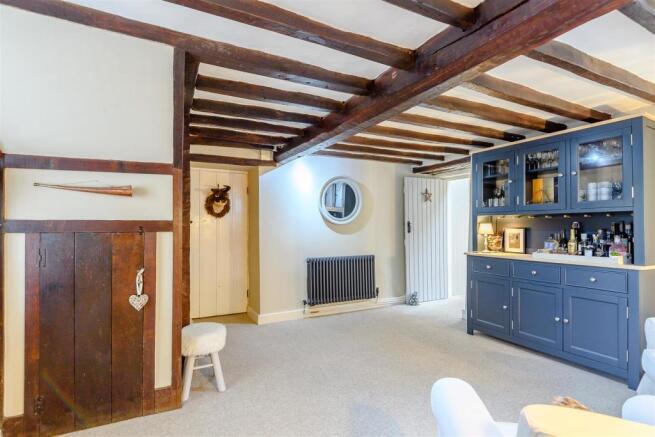 8475205-Interior09.jpg