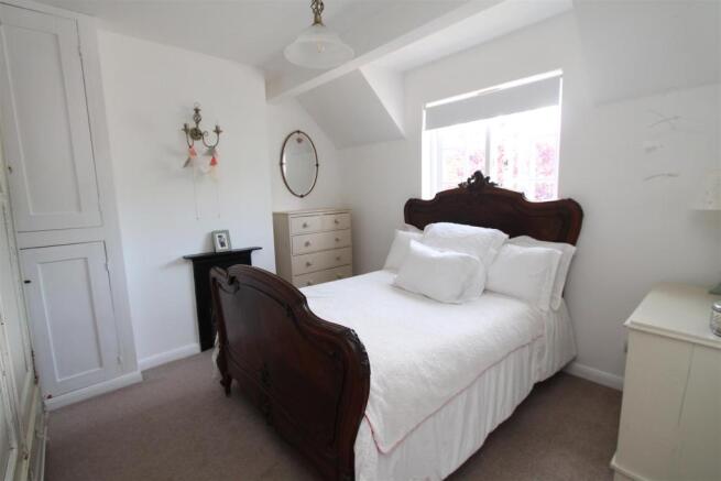 Master Bedroom.JPG