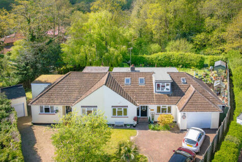 Hillside, Virginia Water, GU25