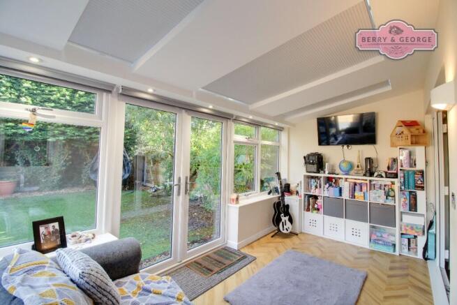 SUN ROOM