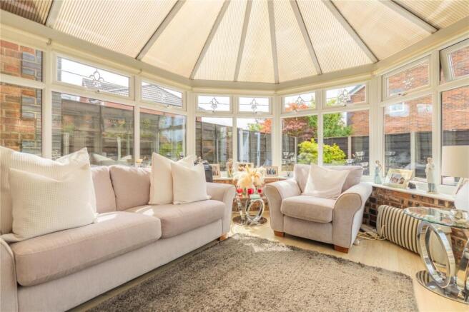 3 bed House for sale Image 10