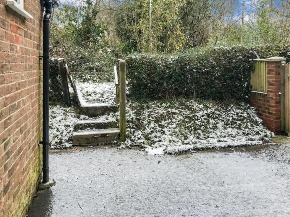 1 Poppyfield, Playden, East Sussex, TN31 7PL 