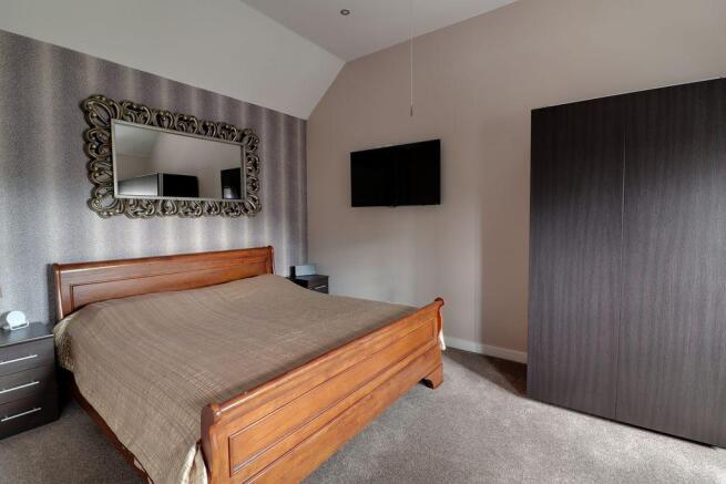 Bedroom 1 (Double with Ensuite)