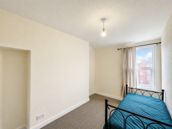 5 bed Block of Apartments for sale Image 6