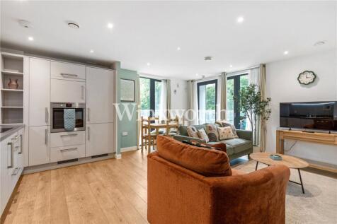 Lapwing Heights, Waterside Way, London, N17