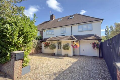Cherry Tree Road, Beaconsfield, Buckinghamshire, HP9