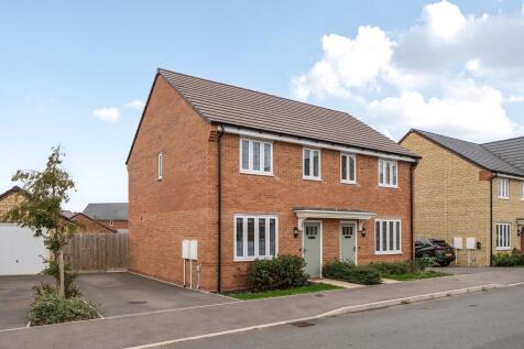 Millis Road, Brize Norton, OX18