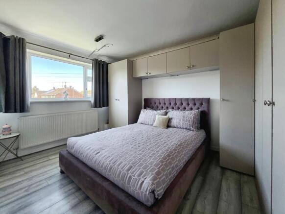3 bed Semi-Detached for sale Image 7