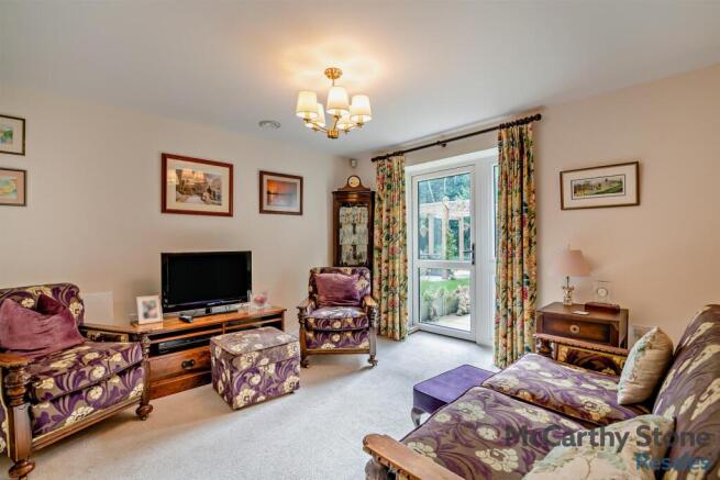 2 bed Apartment for sale Image 5