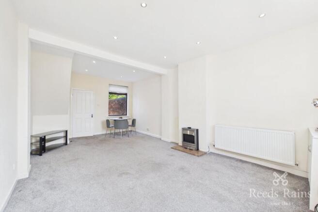 Living/Dining Room