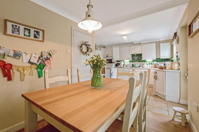 Kitchen/Dining