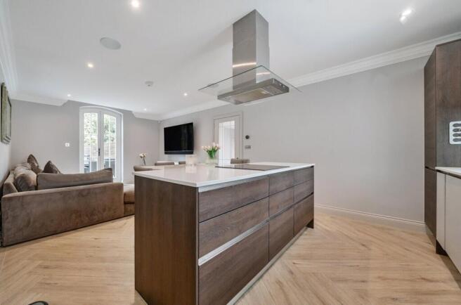 Kitchen/Reception