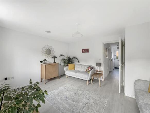Living room 3