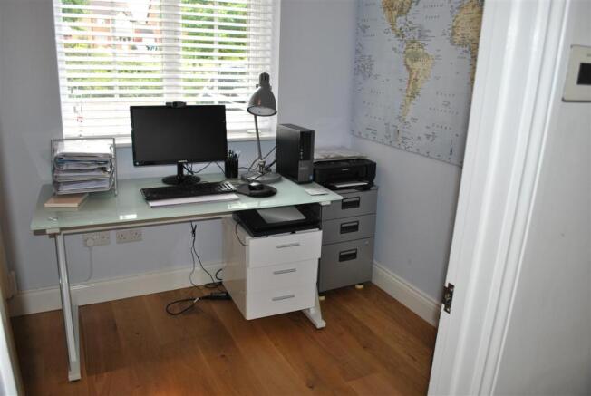 Photo 12