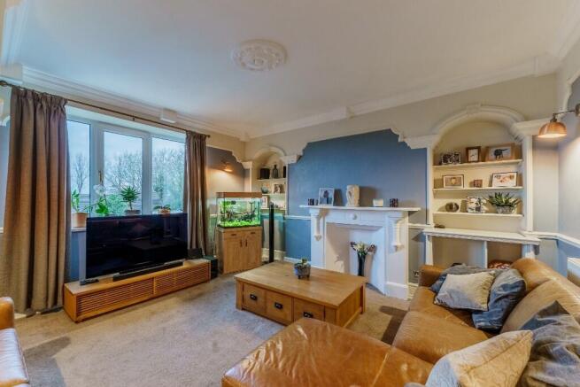 3 bed Semi-Detached for sale Image 10