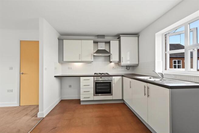 Kitchen_1.jpeg