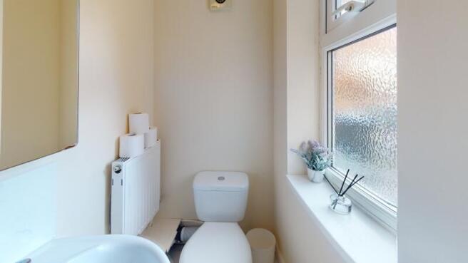 5 bed Terraced to rent Image 6