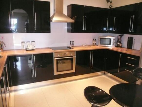 Barn Conv. Kitchen