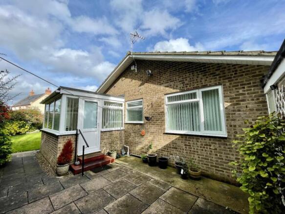 GARDEN ROOM