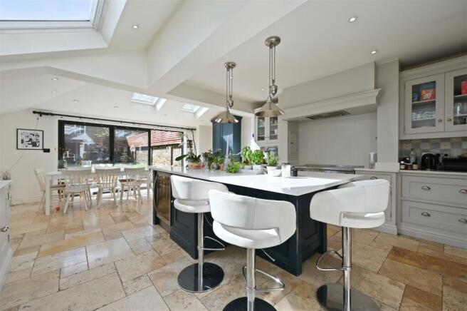 KitchenA3 (1).JPG