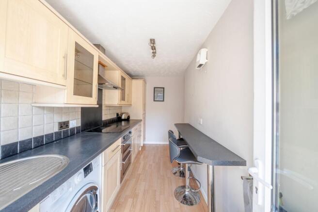 1 bed Flat for sale Image 5