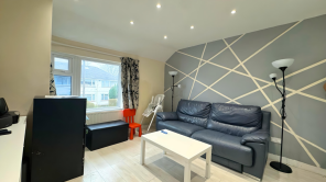 44, Lancaster Avenue, Slough SL2 1AX
