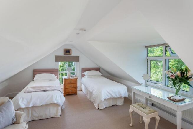 Landcombe Cottage Bedroom 3