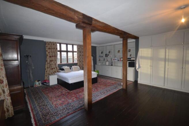 5 bed House to rent Image 7