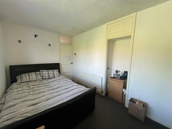 Bedroom 2.jpg