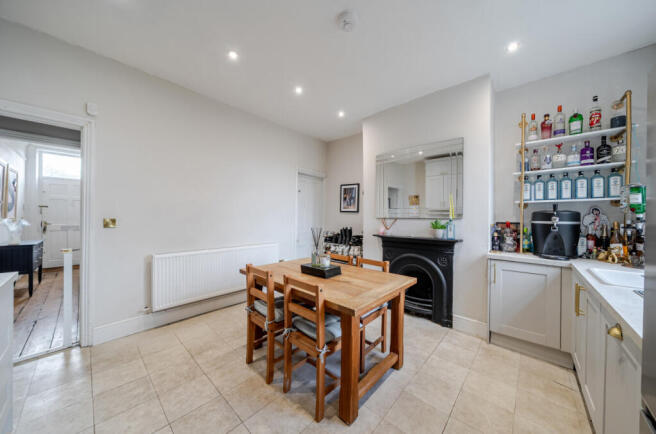3 bed End of Terrace for sale Image 4